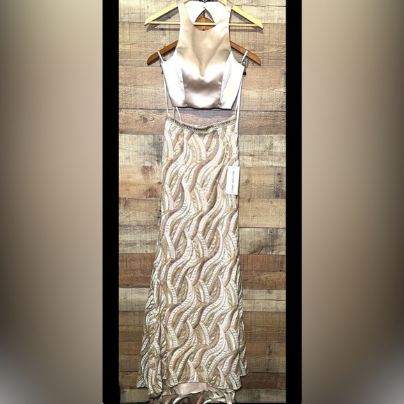 2 Piece Madison James Champagne Size 0 Prom NWT Formal Evening Pageant Wedding - Picture 12 of 13